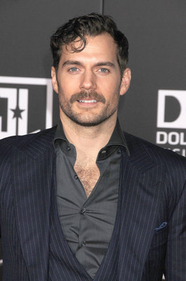 Henry Cavill Poster 2836336