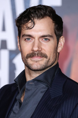 Henry Cavill Poster 2836357