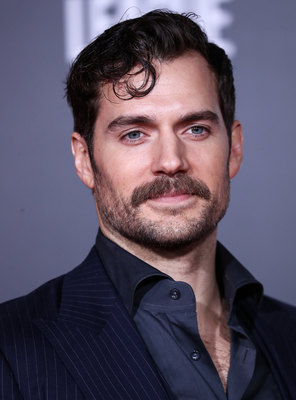 Henry Cavill Poster 2836373