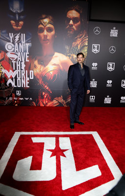 Henry Cavill Poster 2836388