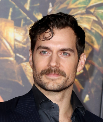 Henry Cavill Poster 2898742