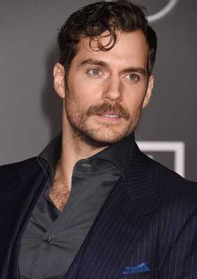 Henry Cavill Poster 2898804