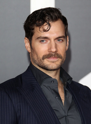 Henry Cavill Poster 2898813