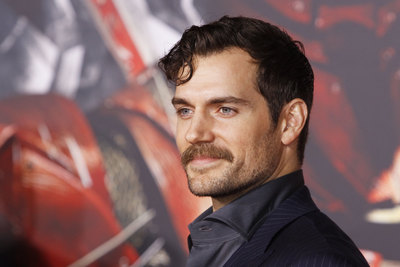 Henry Cavill Poster 2898822