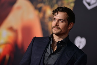 Henry Cavill Poster 2898823