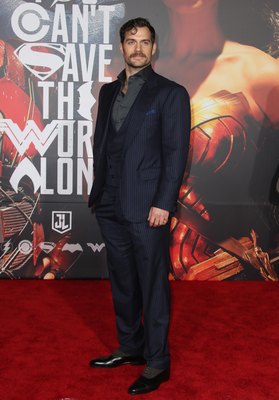 Henry Cavill Poster 2898824