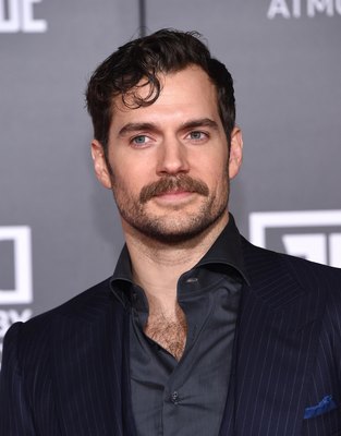 Henry Cavill Poster 2898826