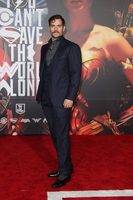 Henry Cavill Poster 2898829