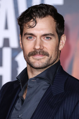 Henry Cavill Poster 2898830