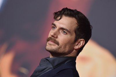 Henry Cavill Poster 2898854