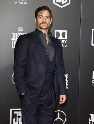 Henry Cavill Poster 2898871
