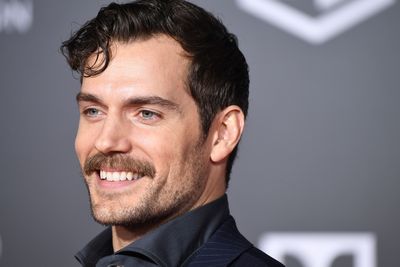 Henry Cavill Poster 2898876