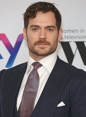 Henry Cavill Poster 2898889
