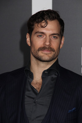 Henry Cavill Poster 2898907