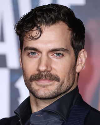 Henry Cavill Poster 2898927