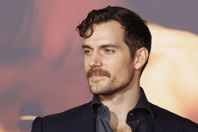 Henry Cavill Poster 2898952