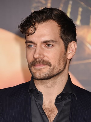 Henry Cavill Poster 2898974