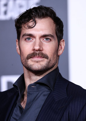 Henry Cavill Poster 2898979