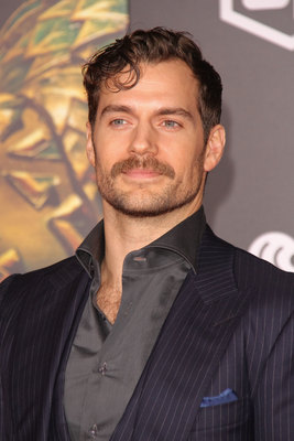 Henry Cavill Poster 2898982