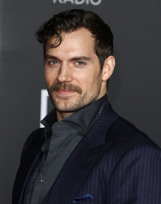Henry Cavill Poster 2898991