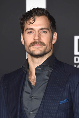 Henry Cavill Poster 2899003