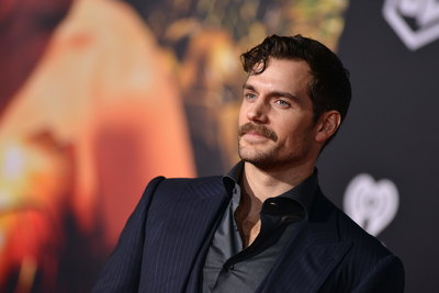 Henry Cavill Poster 2899022