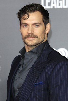 Henry Cavill Poster 2899029