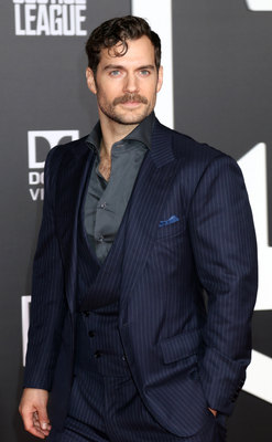 Henry Cavill Poster 2899034