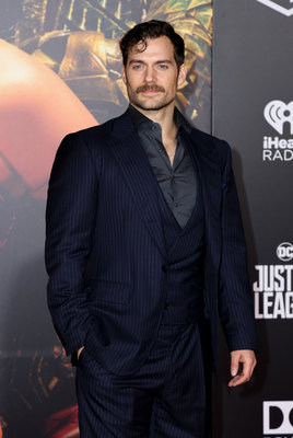 Henry Cavill Poster 2899036