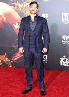 Henry Cavill Poster 2899038