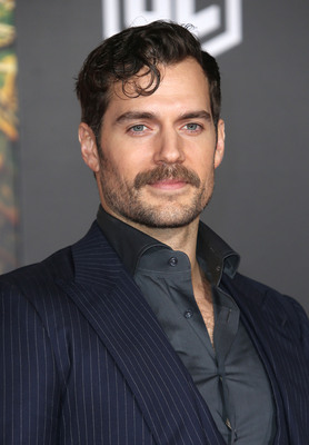Henry Cavill Poster 2899043