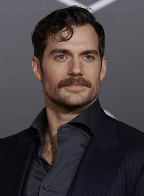 Henry Cavill Poster 2899051