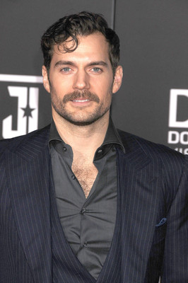 Henry Cavill Poster 2899058