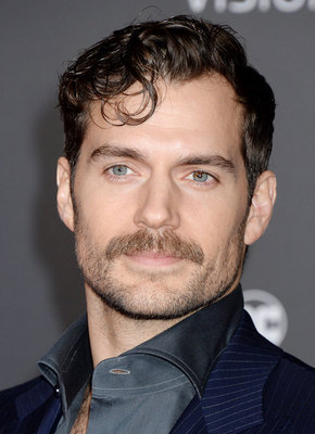 Henry Cavill Poster 2899070