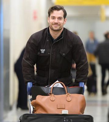 Henry Cavill Poster 2933711