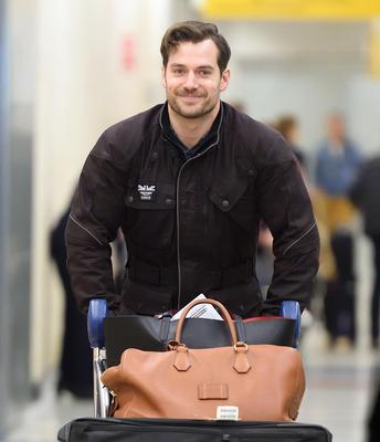 Henry Cavill Poster 2933720
