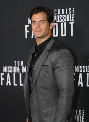 Henry Cavill Poster 3726235