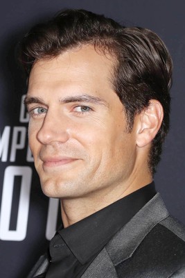 Henry Cavill Poster 3726243