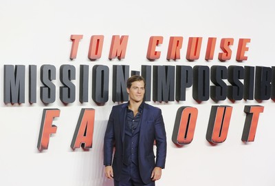 Henry Cavill Poster 3761246