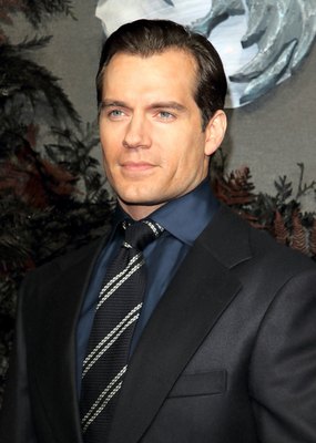 Henry Cavill Poster 3908845
