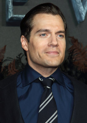 Henry Cavill Poster 3908943