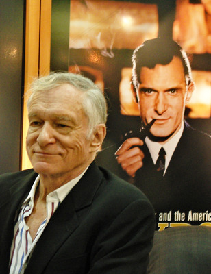 Hugh Hefner Poster 2605693
