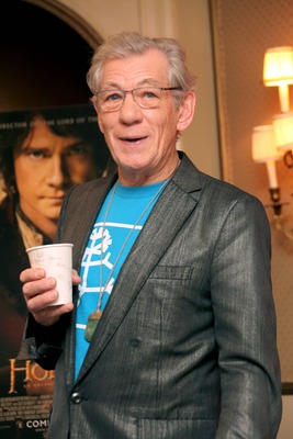 Ian McKellen Poster 2438595