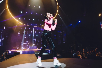 Ilira Poster 3830900