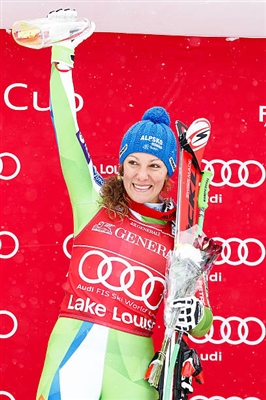 Ilka Stuhec Poster 3637643
