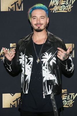 J Balvin Poster 3083485