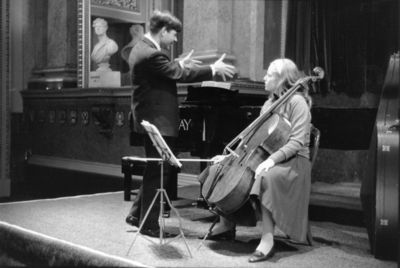 Jacqueline du Pre Poster 2521367