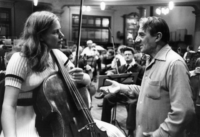 Jacqueline du Pre Poster 2521370