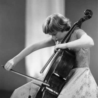 Jacqueline du Pre Poster 2521426