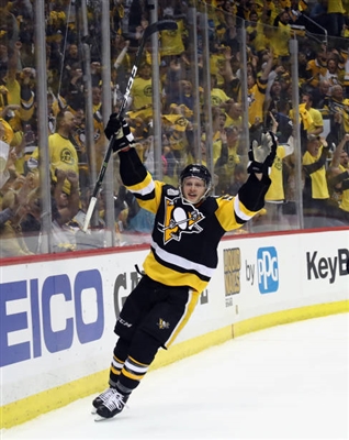 Jake Guentzel Poster 3556033